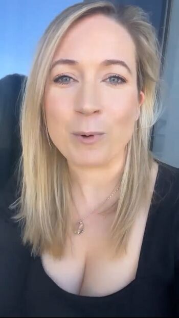 Full leaked Sarah cruddas private photo