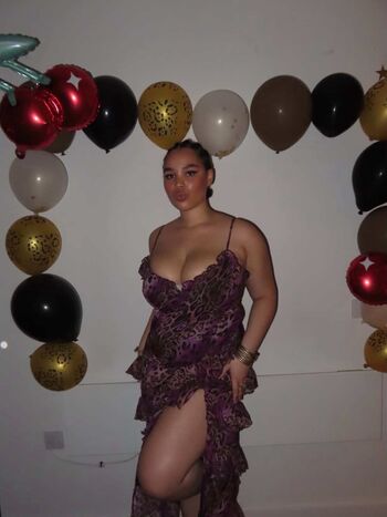 Full leaked Sarah duff private photo
