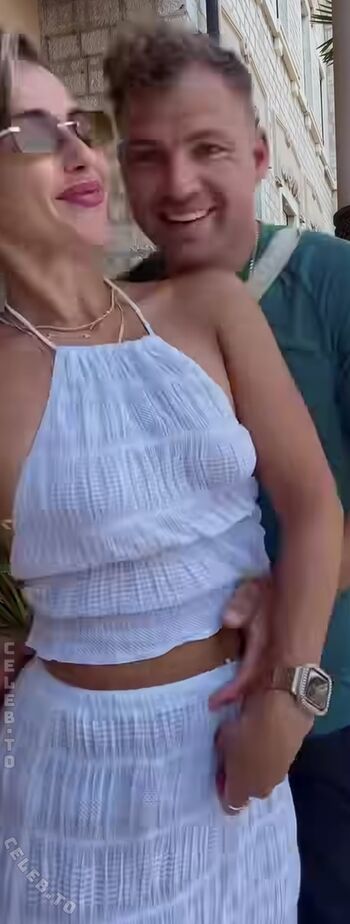 Full leaked Sarah engels private photo