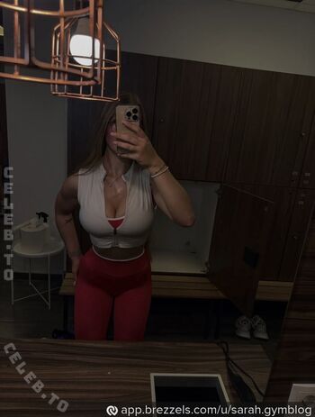 Full leaked Sarah gymblog private photo