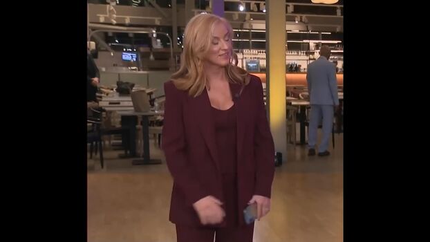 Full leaked Sarah jane mee page private photo