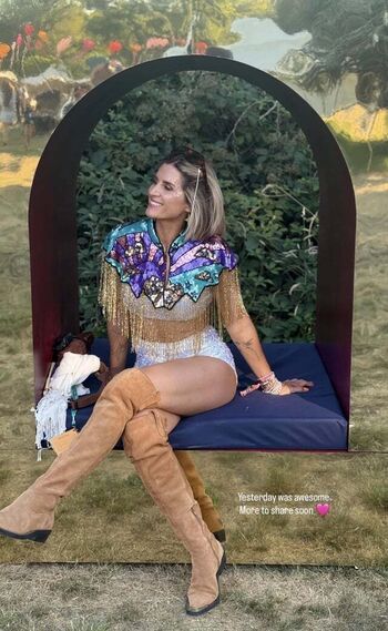 Full leaked Sarah jayne private photo