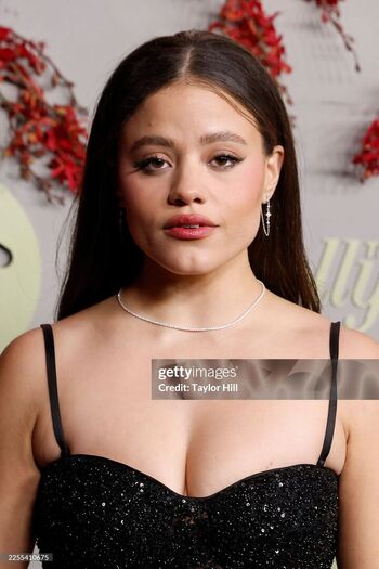 Full leaked Sarah jeffery private onlyfans photo