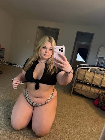 Full leaked Sarah lxves private photo