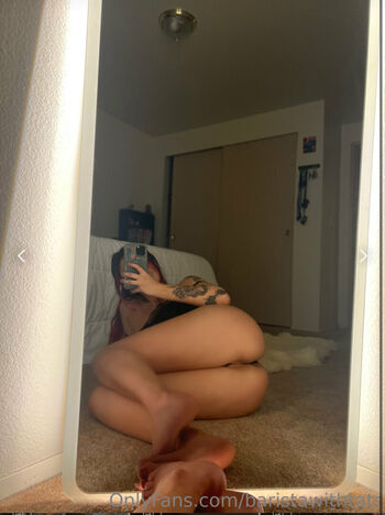 Full leaked Sarah mickleson private onlyfans photo