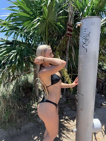 Full leaked Sarah nicole private onlyfans photo