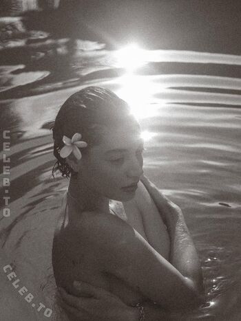 Full leaked Sarah posch private onlyfans photo