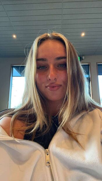 Full leaked Sarah riley private onlyfans photo