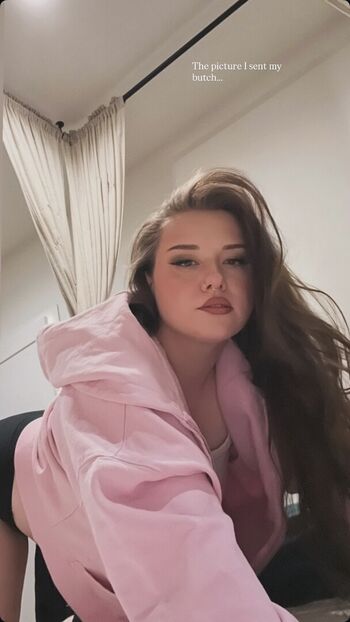 Full leaked Sarah schauer private onlyfans photo