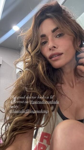 Full leaked Sarah shahi private photo