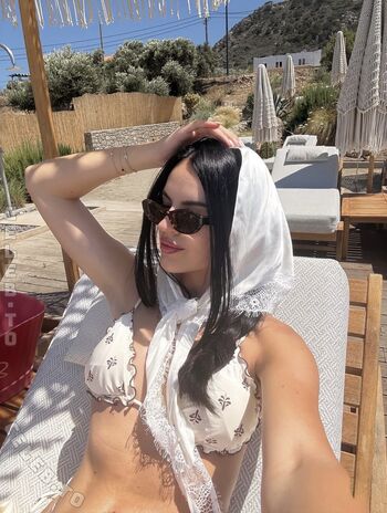 Full leaked Sarah theiler private photo