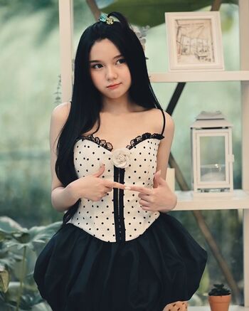 Full leaked Sarah viloid page private onlyfans photo