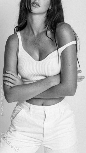 Full leaked Sarah waddles page private onlyfans photo