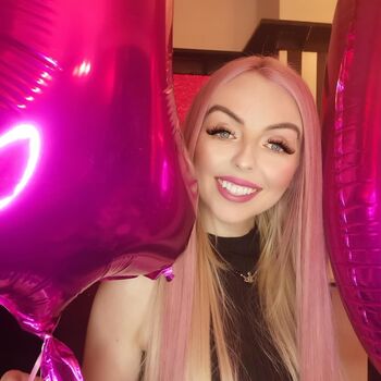 Full leaked Sarah wynn griffiths page private photo