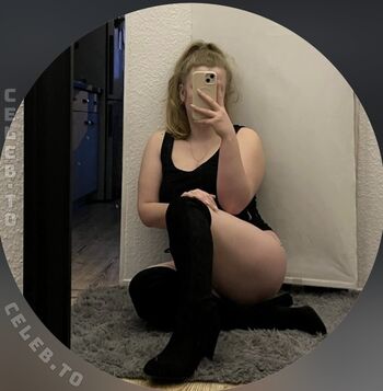 Full leaked Sarahlove private onlyfans photo