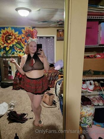 Full leaked Sarahgonaked page private onlyfans photo