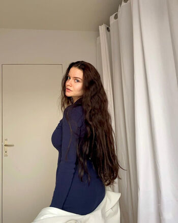 Full leaked Sarahhbl page private onlyfans photo