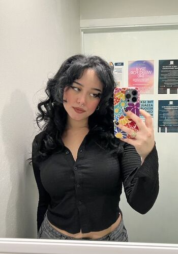Full leaked Sarahisthebelle private photo