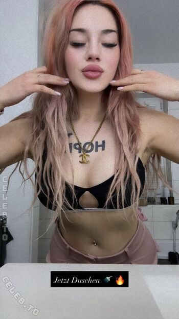 Full leaked Sarahmelek private photo