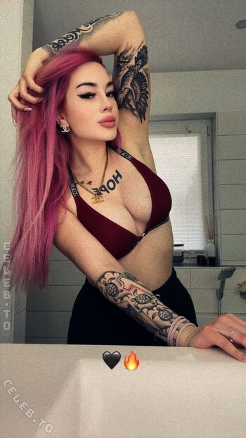 Full leaked Sarahmelek private photo