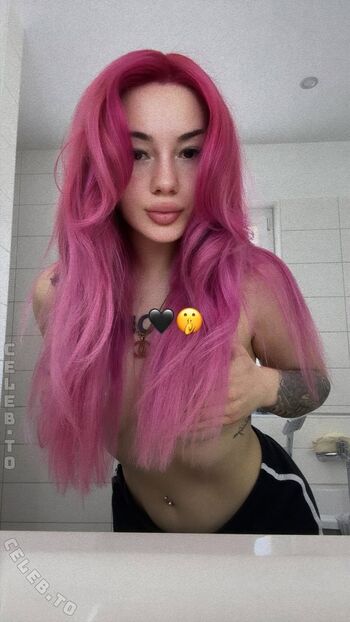 Full leaked Sarahmelek private photo