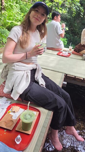 Full leaked Sarahpodz private photo