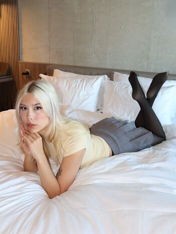 Full leaked Sarahtonin page private onlyfans photo