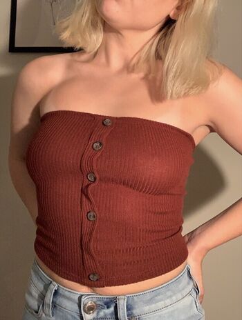 Full leaked Sarahtoosalty private onlyfans photo