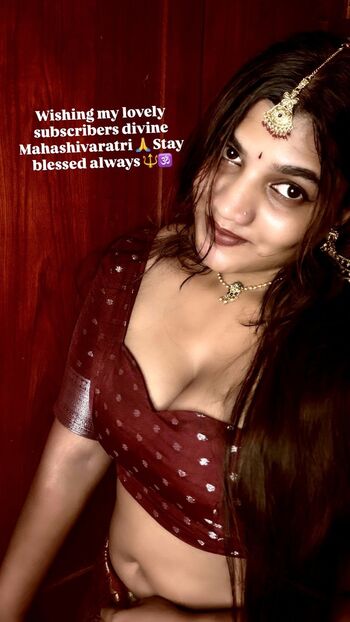 Full leaked Saranya santhosh page private onlyfans photo