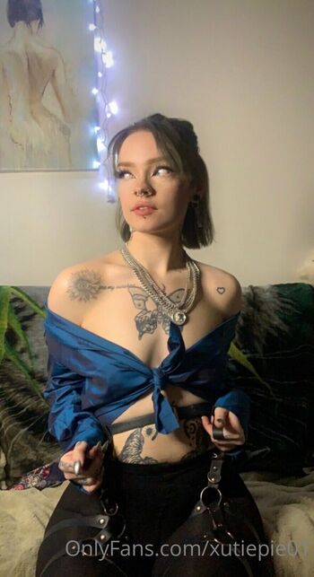 Full leaked Sarapheeena page private onlyfans photo