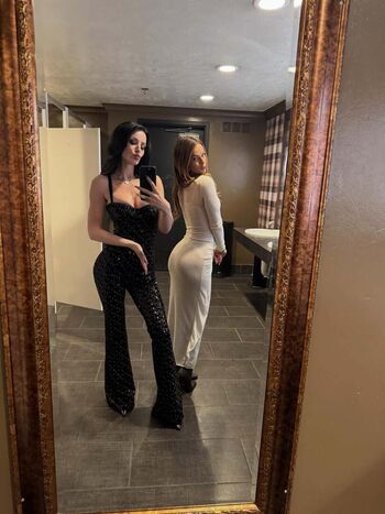 Full leaked Saraya bevis private onlyfans photo