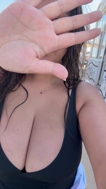 Full leaked Sarettinablue page private photo