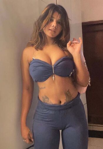 Full leaked Sarhinbakhtiar private onlyfans photo