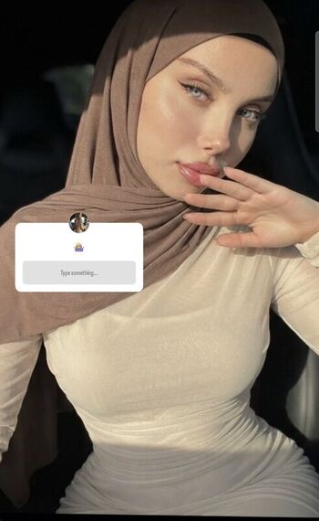 Full leaked Sariikubraa page private photo