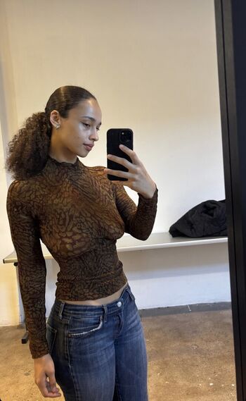 Full leaked Sarina private photo