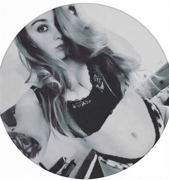 Full leaked Sarousse private photo