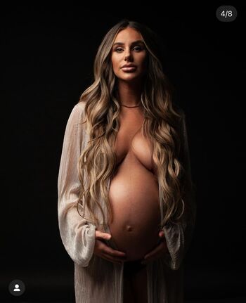 Full leaked Sarrahdejong private photo