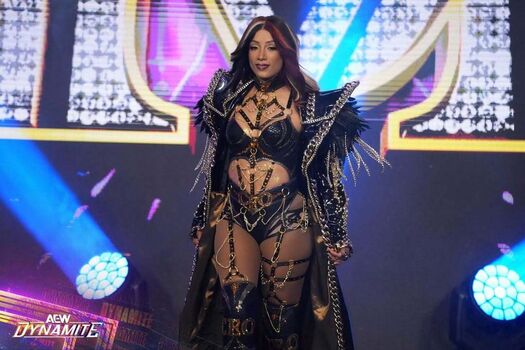 Full leaked Sasha banks private photo