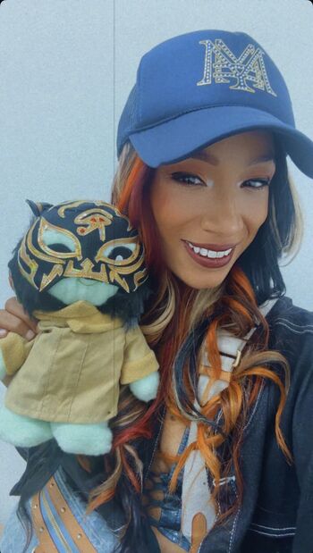 Full leaked Sasha banks private photo