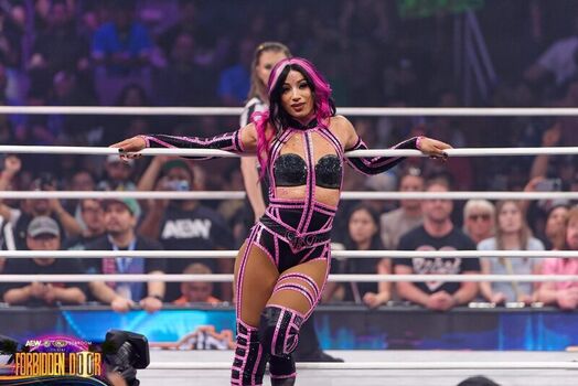 Full leaked Sasha banks page private photo