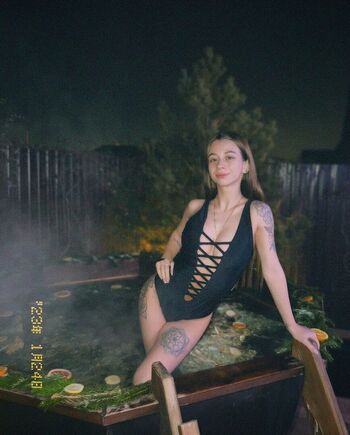 Full leaked Sasha shundel page private photo
