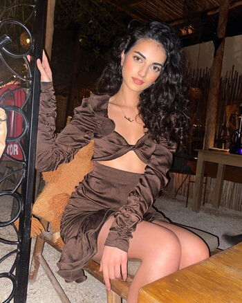 Full leaked Sasha vadher private photo