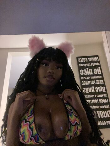 Full leaked Sashasweetts private photo