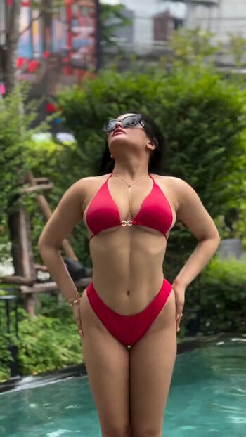 Full leaked Sassy poonam private onlyfans photo