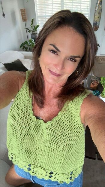 Full leaked Sassylotus private photo