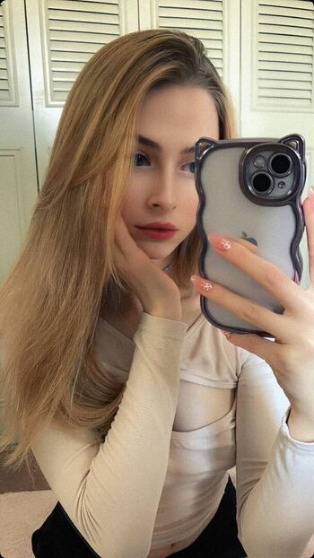 Full leaked Sassynessa page private photo
