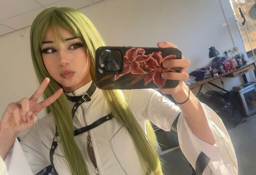 Full leaked Satelltes private onlyfans photo