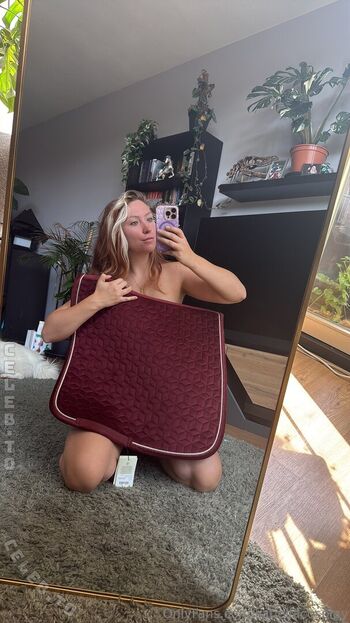 Full leaked Satiellacosplay private photo