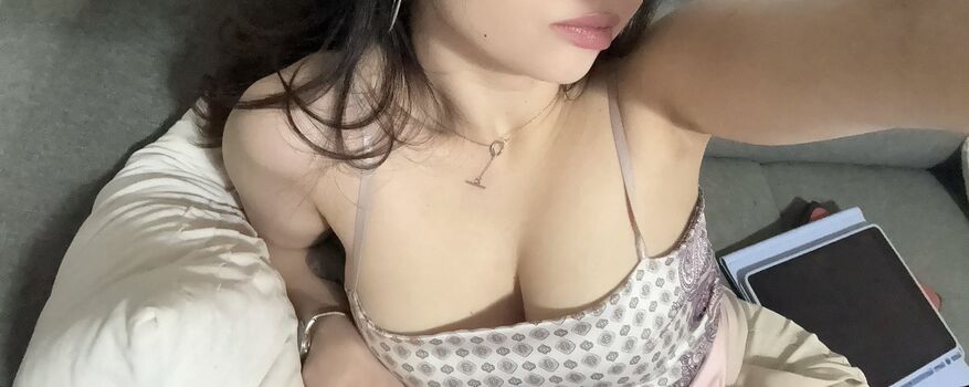 Full leaked Saturnrl private photo