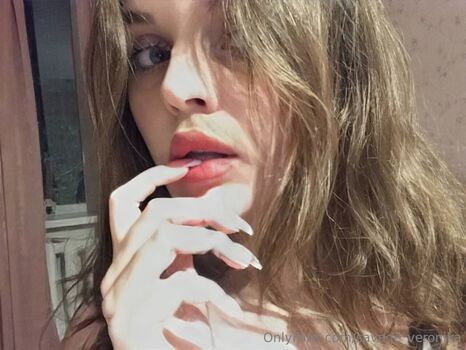 savage_veronika